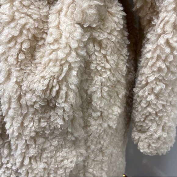 ⭐️2 LEFT! FAUX FUR MIDI COAT - Picture 7 of 11